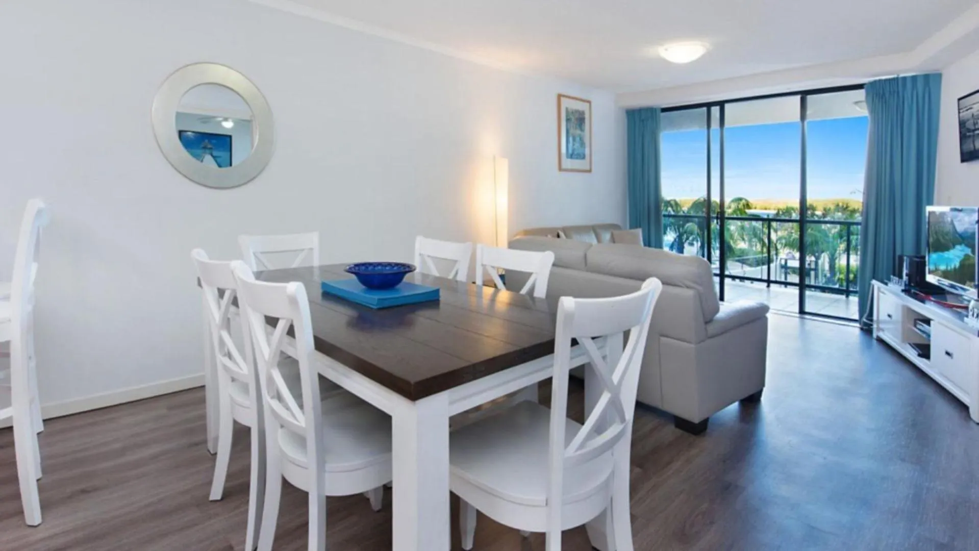 Grand Pacific Unit 19 Apartment Caloundra